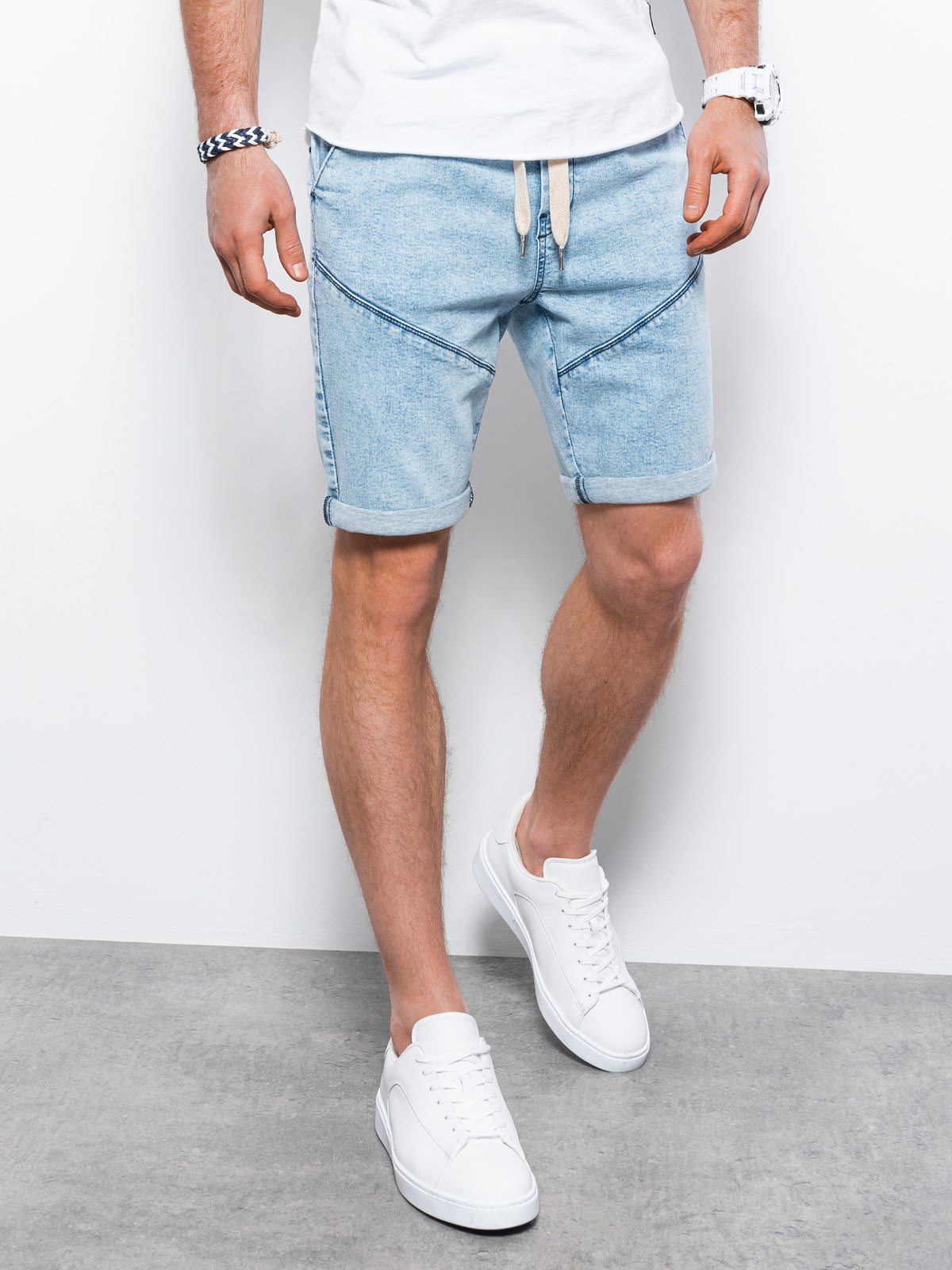 Men's denim short shorts with holes - light blue V1 OM-SRDS-0114